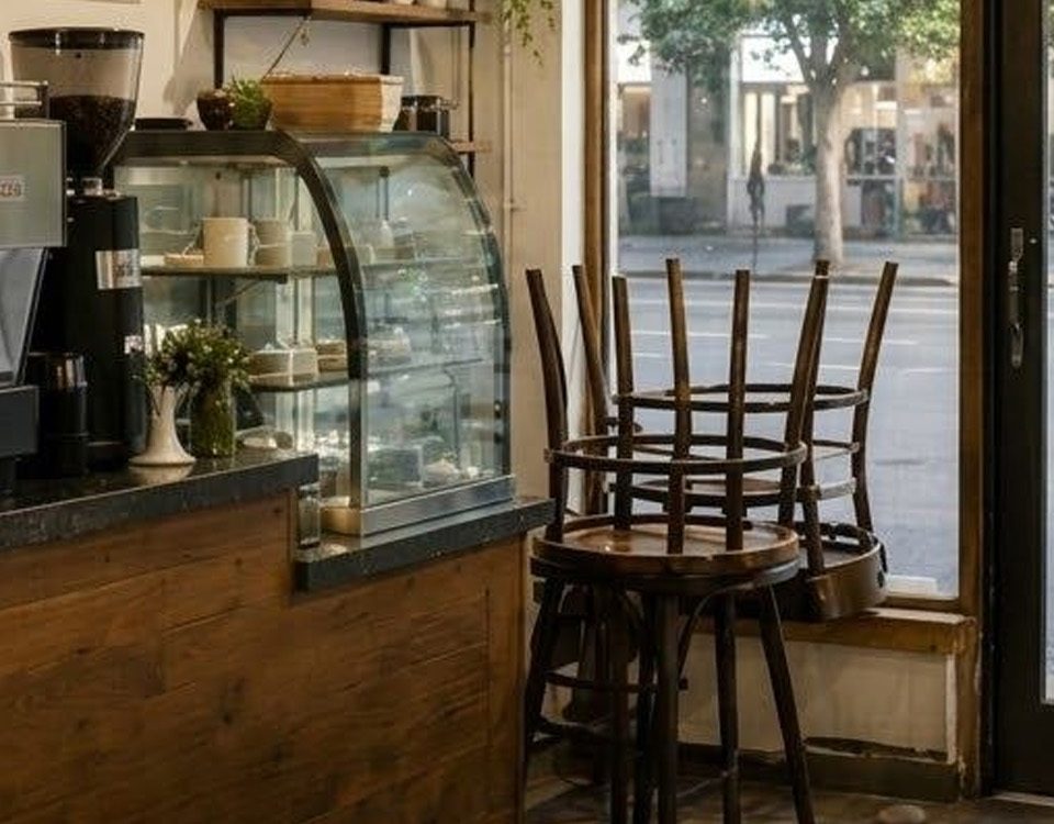 افزایش تعطیلی و واگذاری کافی‌شاپ‌ها در مشهد